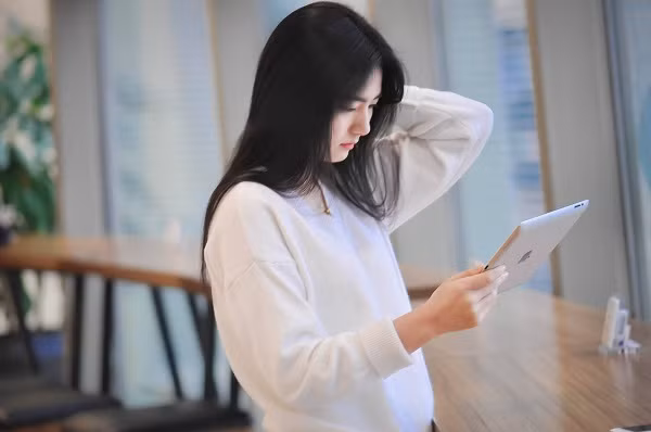 4 thoi quen gay hai voi tu cung phu nu-Hinh-2