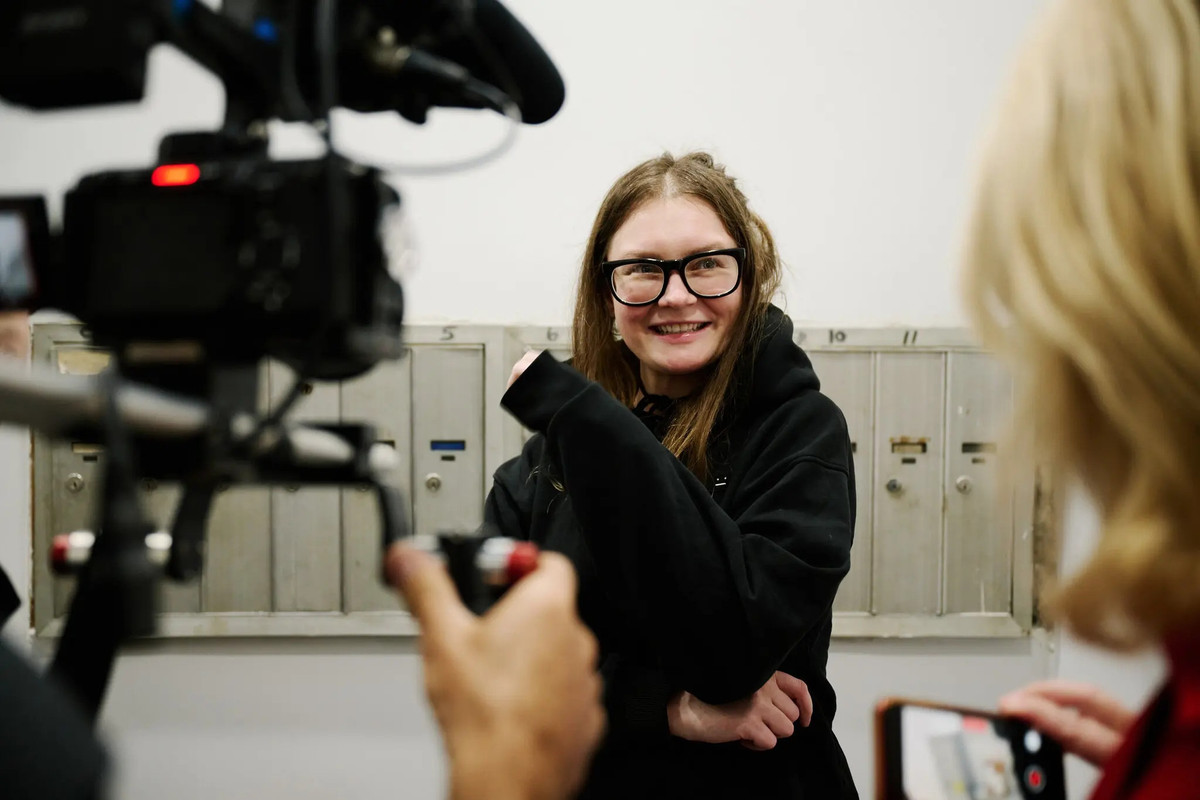 Ke hoach moi cua ‘tieu thu lua dao’ Anna sau khi ra tu-Hinh-5