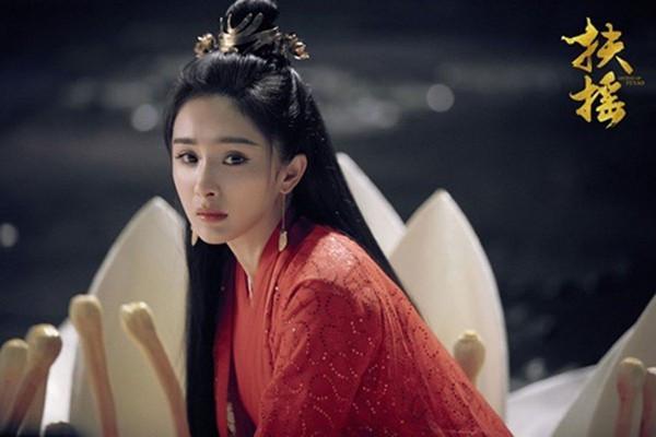 Những gì cống hiến cả năm sẽ được đền đáp xứng đáng. Không chỉ thu hút được tài lộc mà họ còn thu hút được cả quý nhân phù trợ, khó khăn mấy cũng vượt qua, gặp dữ cũng hóa lành. Tài lộc của người này trong năm nay sẽ dồi dào hơn gấp nhiều năm trước, cơ hội kiếm tiền thi nhau kéo đến khiến bản mệnh còn bất ngờ.