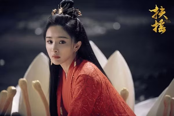 Những gì cống hiến cả năm sẽ được đền đáp xứng đáng. Không chỉ thu hút được tài lộc mà họ còn thu hút được cả quý nhân phù trợ, khó khăn mấy cũng vượt qua, gặp dữ cũng hóa lành. Tài lộc của người này trong năm nay sẽ dồi dào hơn gấp nhiều năm trước, cơ hội kiếm tiền thi nhau kéo đến khiến bản mệnh còn bất ngờ.