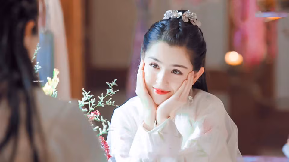 Còn với những ai kinh doanh tự do, cơ hội được mở rộng quy mô, thêm hợp đồng, thêm đối tác là rất lớn. Tới cuối năm, việc bản mệnh này trở thành đại gia là nằm trong tầm tay.