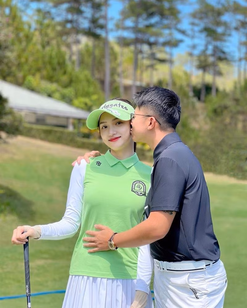 Matt Liu hon Huong Giang khong roi, Minh Tiep gui loi chuc do mat-Hinh-2