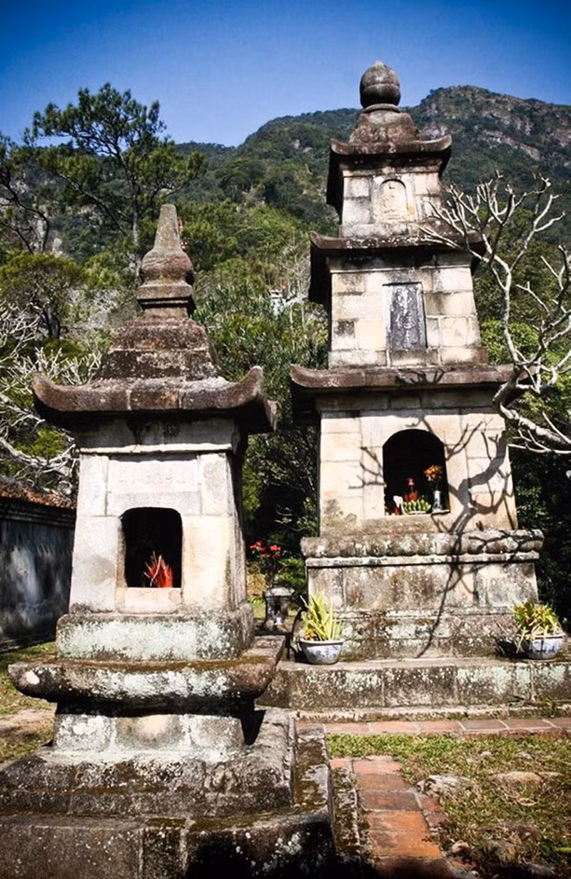 Giải mã đất phát vương của nhà Trần: Cụ Tả Ao viết gì? - Hình 2 Giai ma dat phat vuong cua nha Tran: Cu Ta Ao viet gi?-Hinh-2