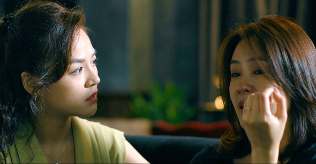 Thu Quynh lot xac tu 'Quynh bup be' den kiem sat vien