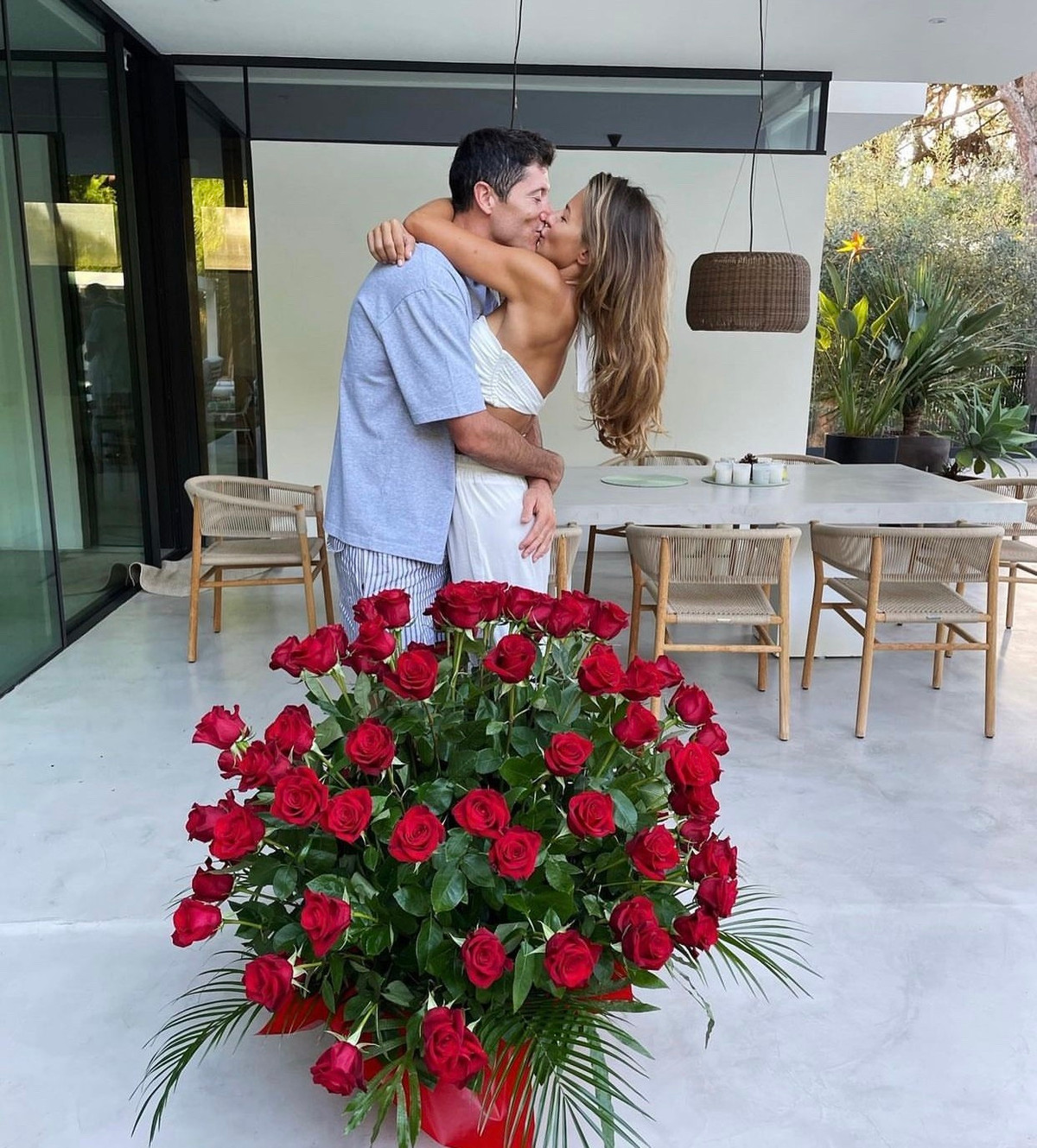 Chan dung nguoi vo ben Lewandowski 15 nam-Hinh-8