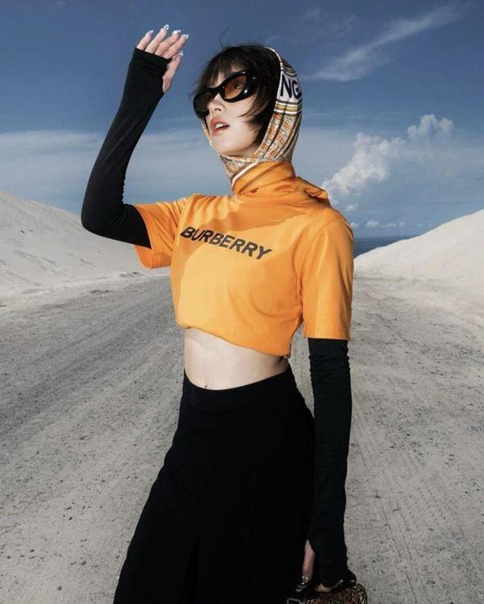 La Thanh Huyen khoe vong 1 ngop tho - Ngoc Trinh 'banh beo chua'-Hinh-9