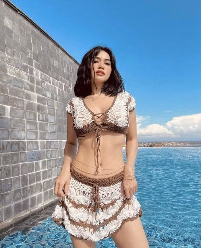 La Thanh Huyen khoe vong 1 ngop tho - Ngoc Trinh 'banh beo chua'-Hinh-7