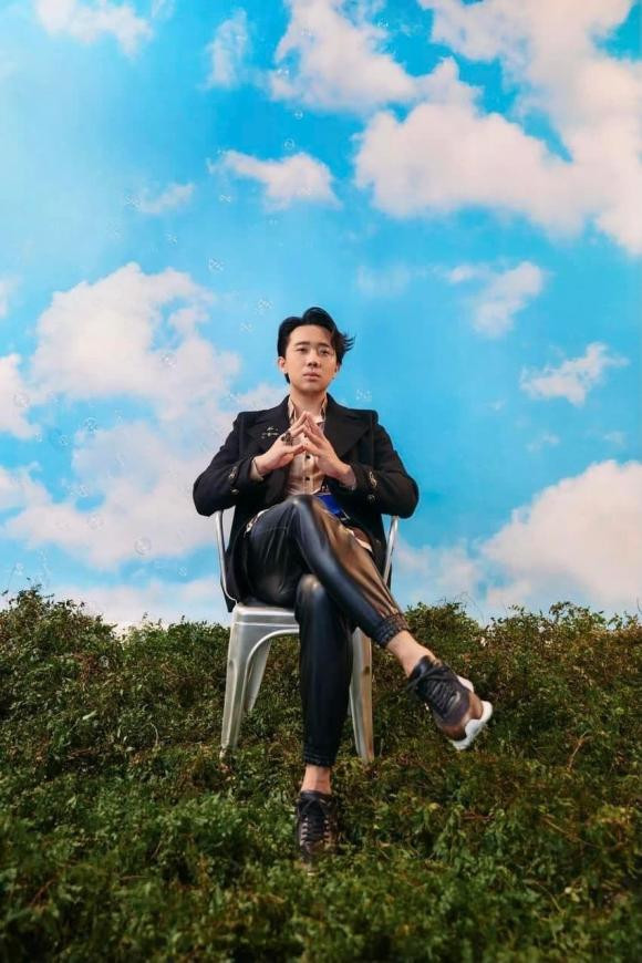 Tran Thanh tung loat anh dien vest cuc banh bao, tu nhan minh la soai ca-Hinh-2