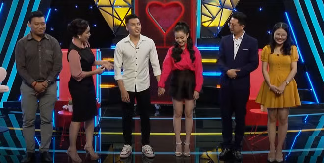 Nu sinh vien di hen ho chi muon yeu, 9 nam sau moi cuoi-Hinh-8