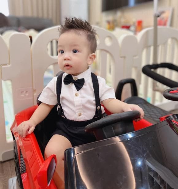 Bang Kieu cap nhat hinh anh moi nhat cua con trai thu 4-Hinh-4