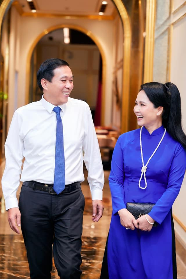 Cuoc song ve huu cua 'cap nghe si hanh phuc nhat man anh Viet'