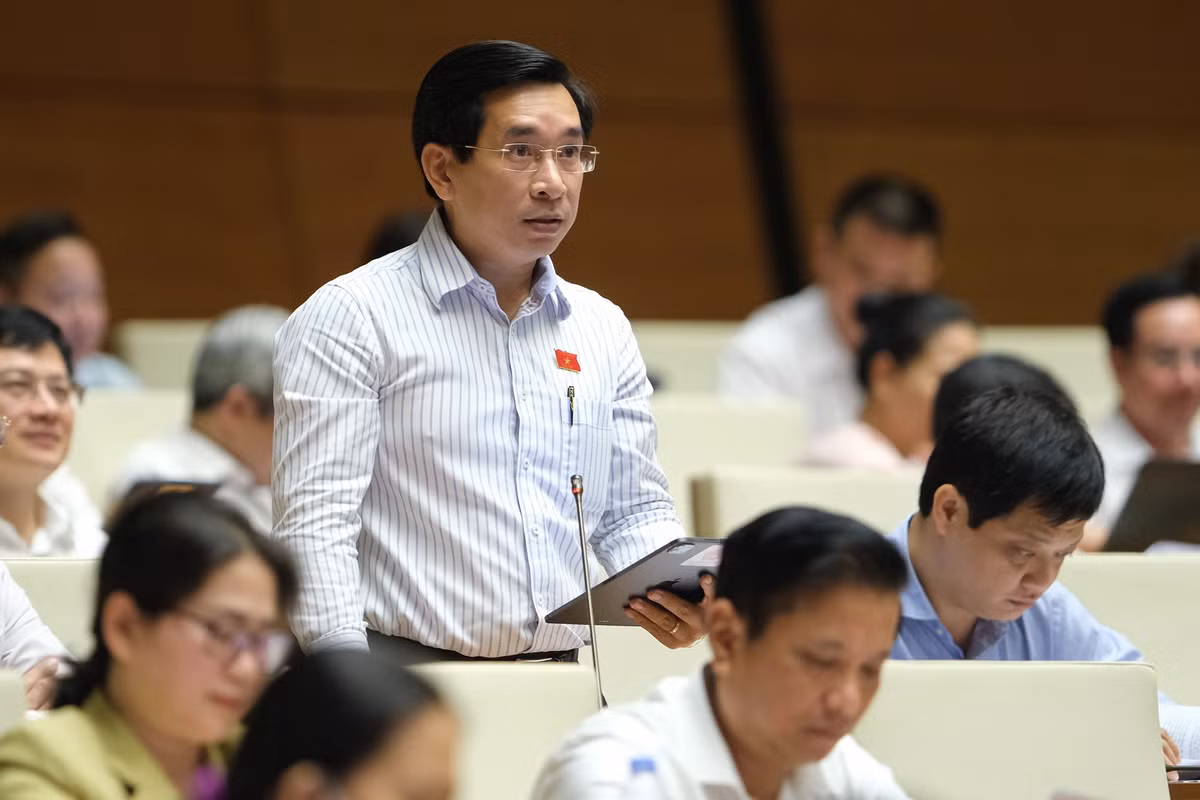 'Phu nu co luc quen suc manh lon nhat la su diu dang'