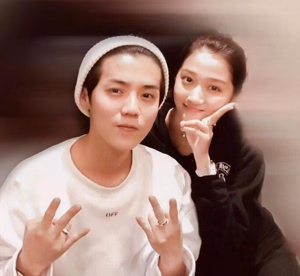 Quan Hieu Dong va Loc Ham bi mat to chuc dinh hon truoc Tet?-Hinh-2