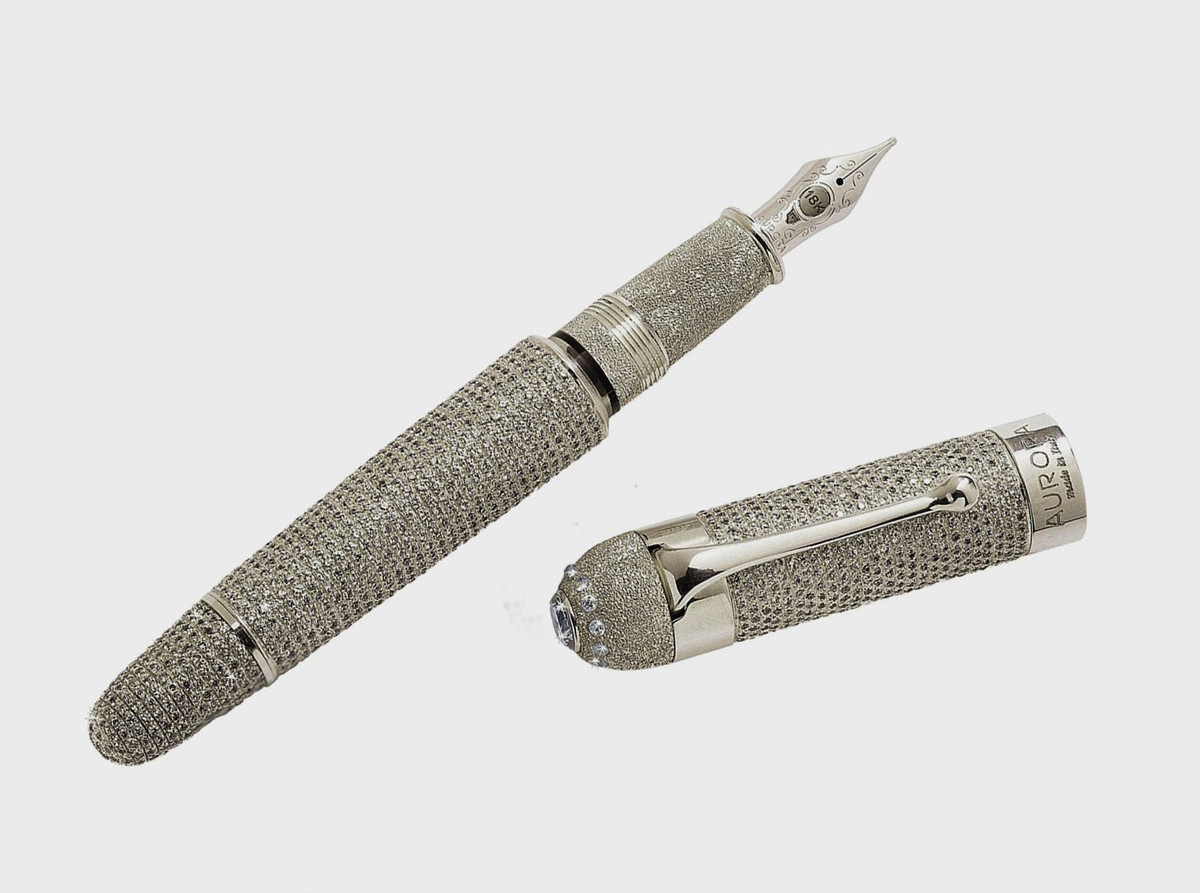 Choang voi nhung cay but co gia bang ca can biet thu-Hinh-3