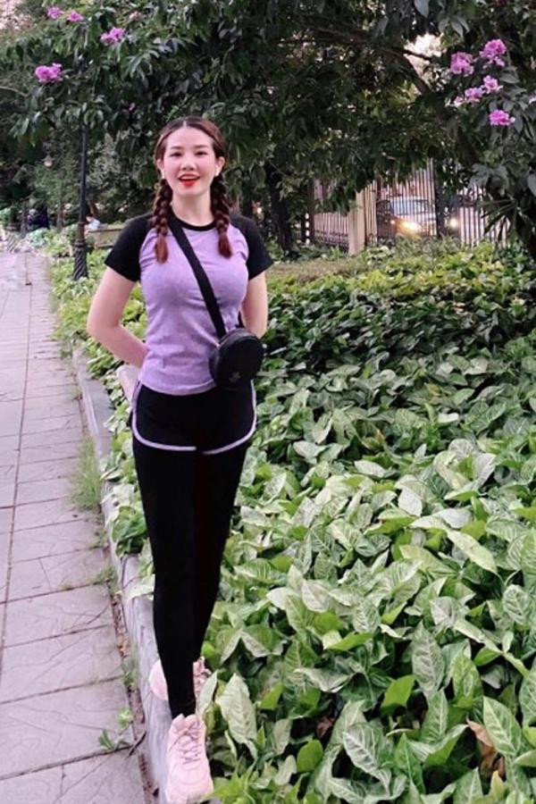 Ban than 'Vang Anh' sau 16 nam: Dang sexy, mat nhu doi muoi-Hinh-7