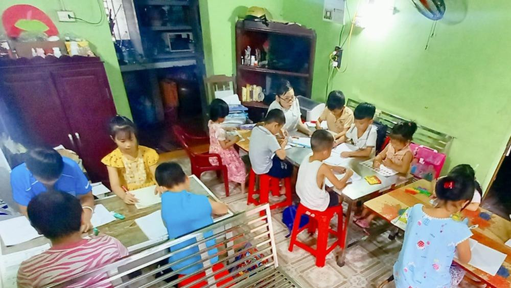 Co gai xuong thuy tinh 32 tuoi: 'Toi co nhieu nguoi yeu lam!'-Hinh-2