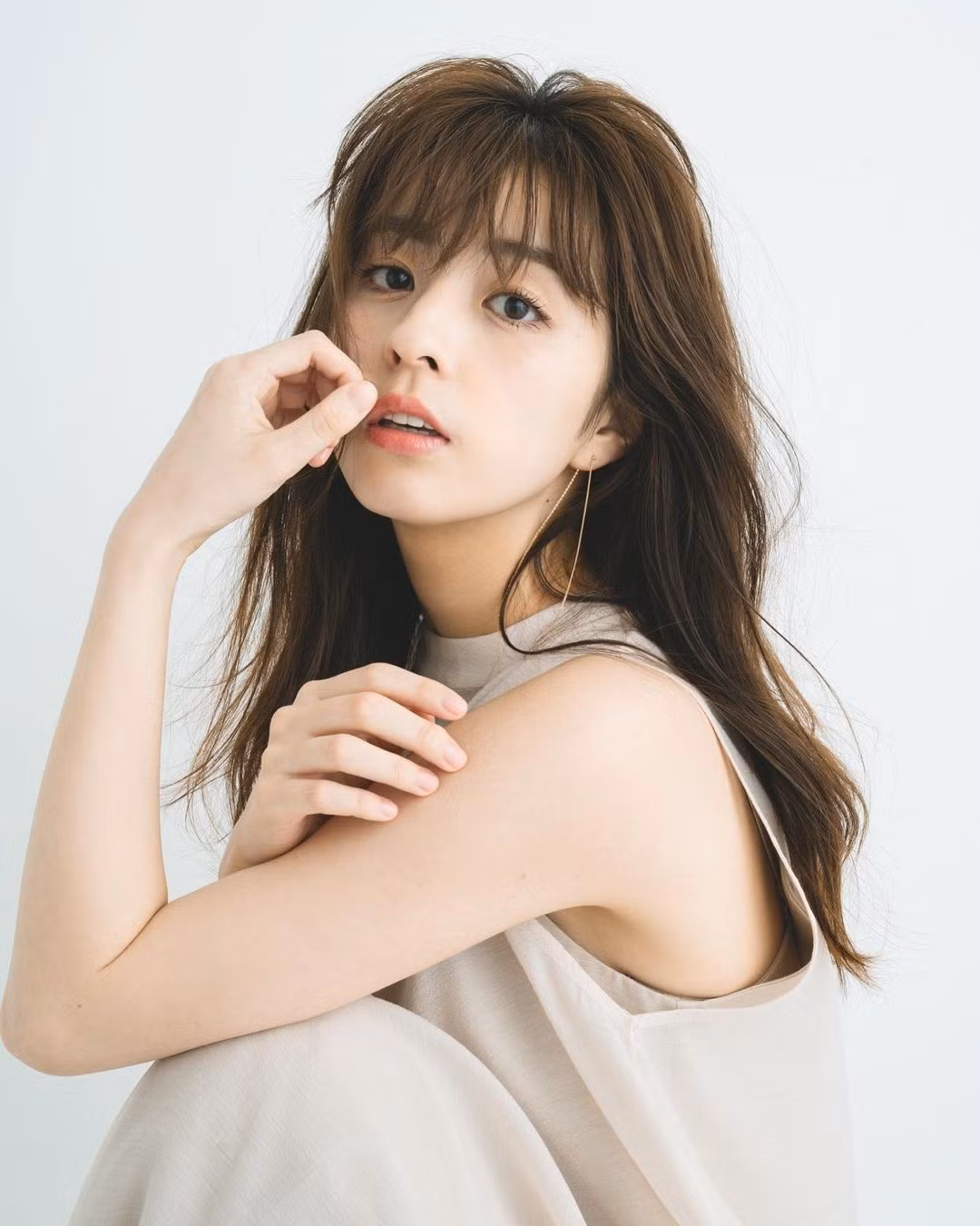 Minamino va moi tinh chi em voi nguoi mau Nhat Ban-Hinh-5