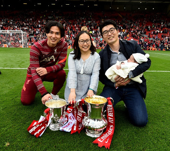 Minamino va moi tinh chi em voi nguoi mau Nhat Ban