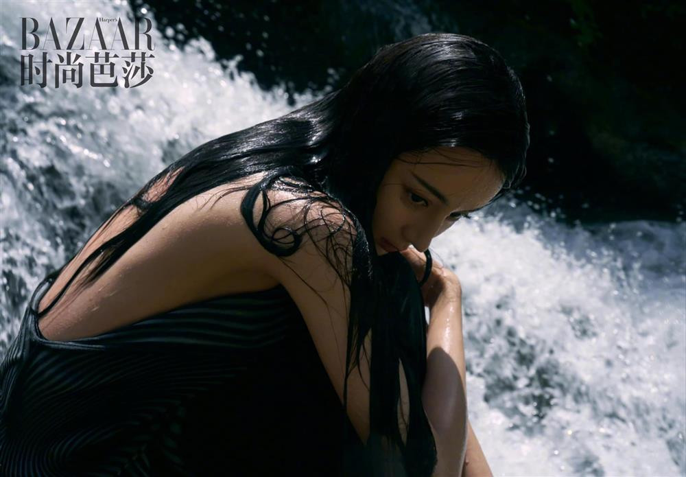 Dich Le Nhiet Ba de mat moc chup tap chi, nhan sac ra sao?-Hinh-10