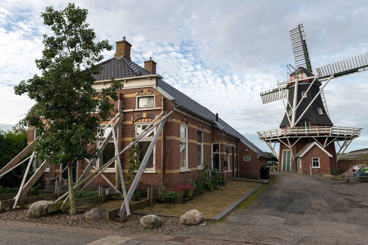 Mo khi dot tu nhien khong lo chau Au khong dam dong toi-Hinh-2