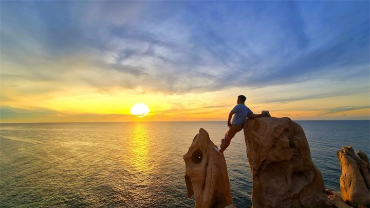 Khám phá ‘công viên đá’ triệu năm tuổi cực đẹp ở Ninh Thuận - Hình 8 Kham pha ‘cong vien da’ trieu nam tuoi cuc dep o Ninh Thuan-Hinh-8