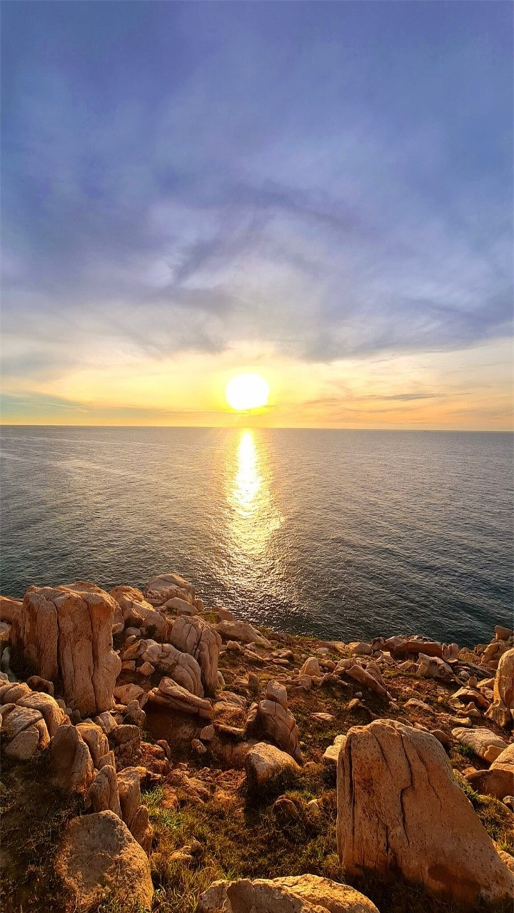 Khám phá ‘công viên đá’ triệu năm tuổi cực đẹp ở Ninh Thuận - Hình 9 Kham pha ‘cong vien da’ trieu nam tuoi cuc dep o Ninh Thuan-Hinh-9