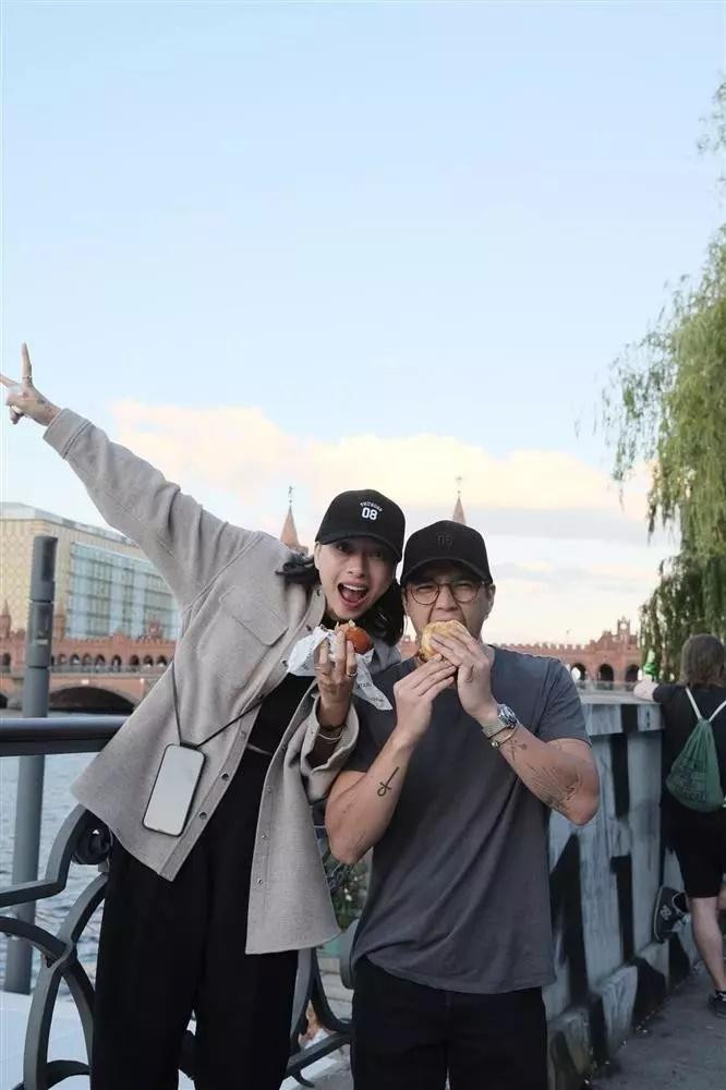 Cuoc song tan hon cua 3 co dau dinh dam Vbiz-Hinh-5