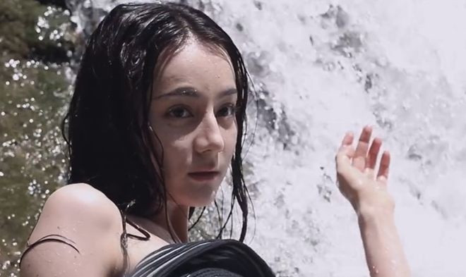 Mat moc cua Dich Le Nhiet Ba-Hinh-2