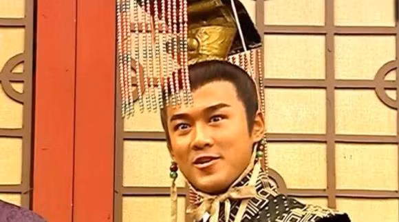 Tan Thuy Hoang cung co mot 'bach nguyet quang' o sau trong long