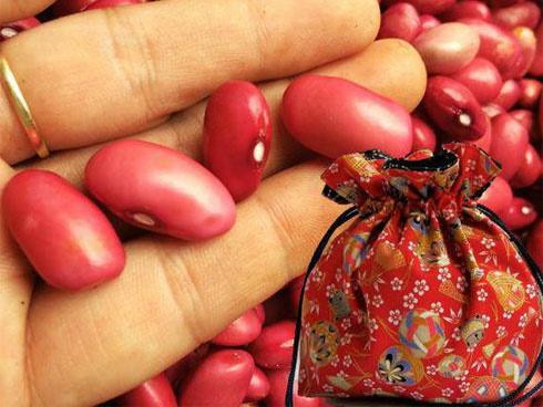 Am tham giau 4 vat trong vi giup thang co hon 'nhe tua long hong'