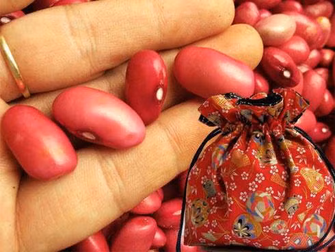 Am tham giau 4 vat trong vi giup thang co hon 'nhe tua long hong'