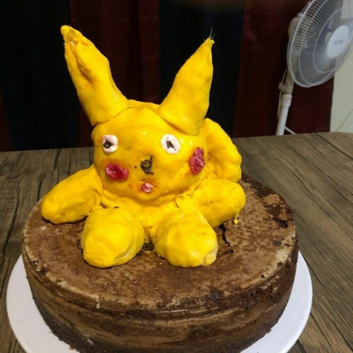 Người yêu thích Pikachu sẽ khóc thét khi nhận được chiếc bánh này.