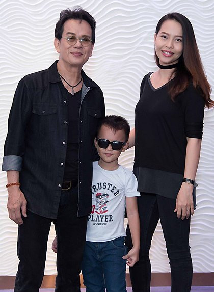 3 sao nam cưới vợ kém đến hàng chục tuổi 3 sao nam cuoi vo kem den hang chuc tuoi