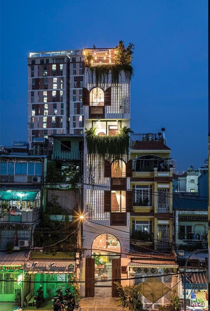 Nhà ống mang đậm phong cách resort với diện tích 4x22m Nha ong mang dam phong cach resort voi dien tich 4x22m