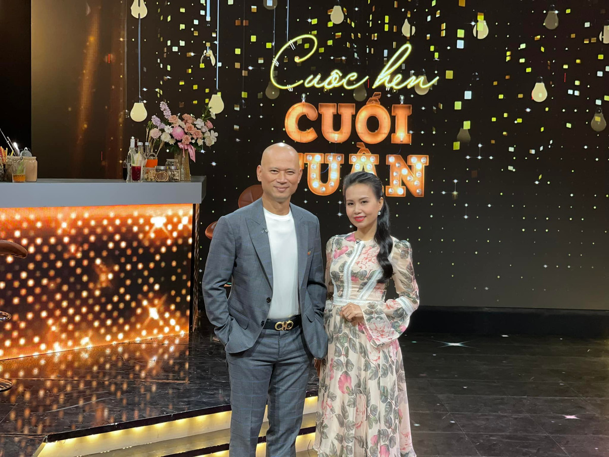 MC nam duy nhất của VTV để đầu trọc khi lên sóng là ai? - Hình 12 MC nam duy nhat cua VTV de dau troc khi len song la ai?-Hinh-12