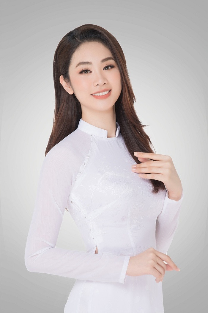 Nhan sắc thời sinh viên của Người đẹp Bản lĩnh Miss World Vietnam - Hình 3 Nhan sac thoi sinh vien cua Nguoi dep Ban linh Miss World Vietnam-Hinh-3