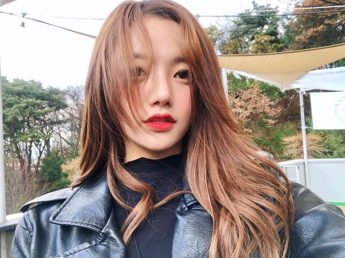 6 net tuong cua nguoi co phuc lon, hau van vien man-Hinh-5