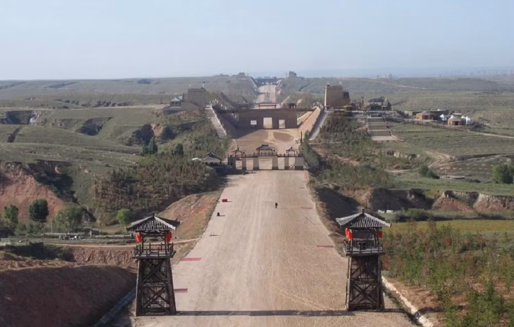 Tren con duong cua Tan Thuy Hoang tuyet nhien 