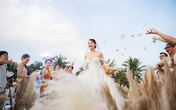 Minh Hằng từng 'sống thử' với chồng trước hôn nhân - Hình 7 Minh Hang tung 'song thu' voi chong truoc hon nhan-Hinh-7