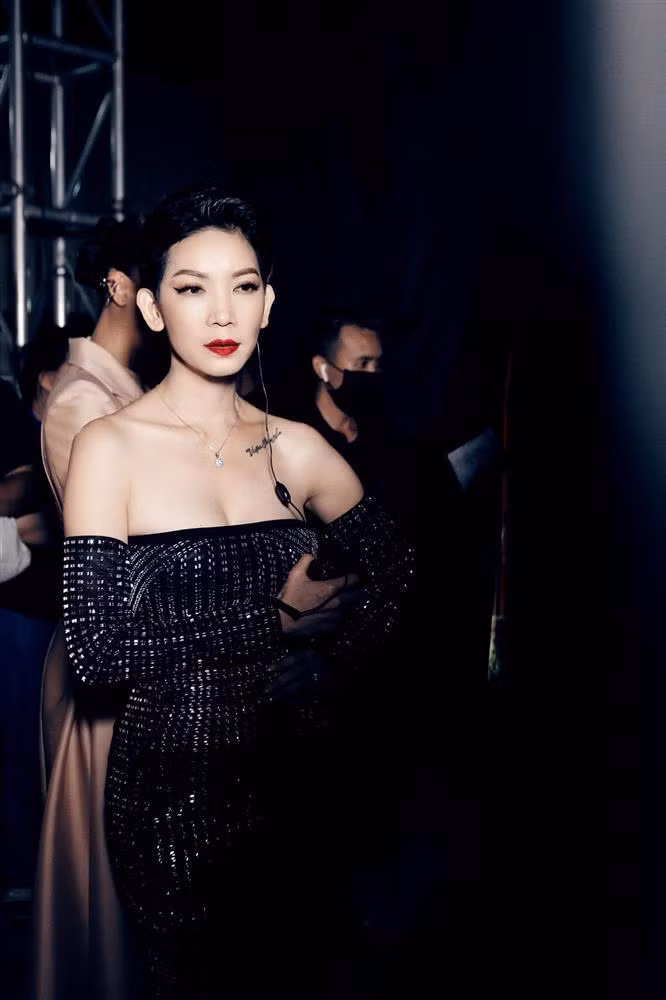 Xuan Lan khoe anh chua 18, nhin chang lien quan bay gio-Hinh-3