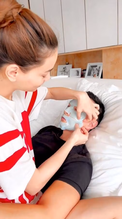 Kim Ly xuong sac phat so du duoc Ha Ho cham soc ky-Hinh-5