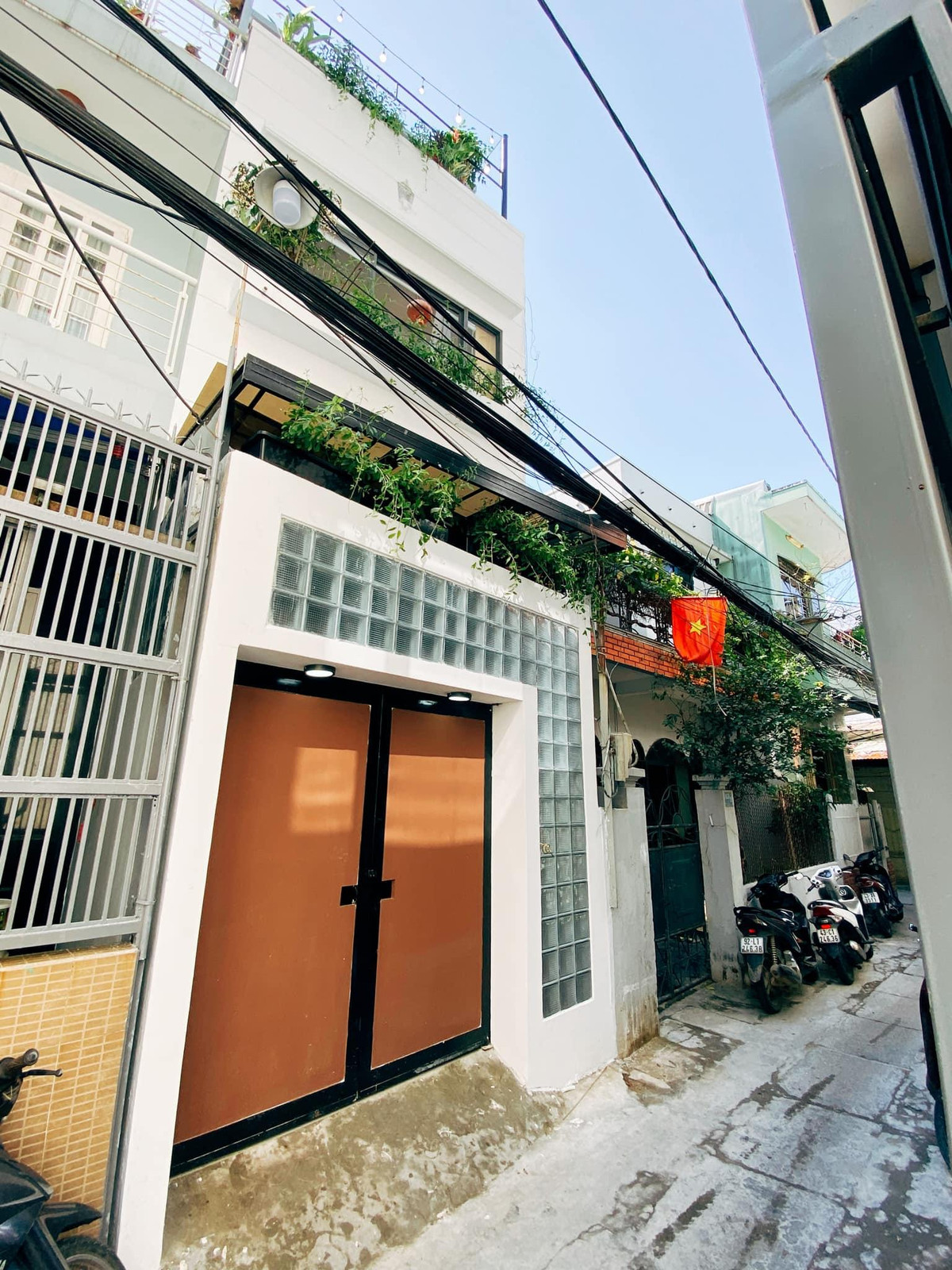 Nhà phố hiện đại, thiết kế trẻ trung ai cũng muốn ở ảnh 1