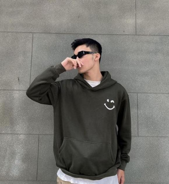 Em trai Hoa Minzy manh tay 'tau' dong ho hieu, gia choang-Hinh-6