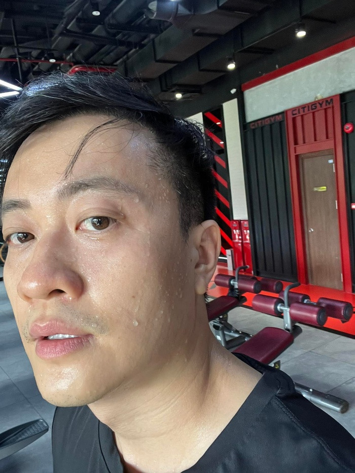 Sao nam Vbiz đi ăn cưới Minh Hằng có tâm nhất 'hệ mặt trời' - Hình 2 Sao nam Vbiz di an cuoi Minh Hang co tam nhat 'he mat troi'-Hinh-2