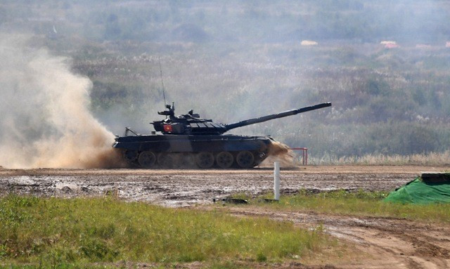 Doi tuyen xe tang Viet Nam da vao Ban ket Tank Biathlon 2022-Hinh-2