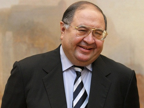  Alisher Usmanov: Alisher Usmanov đứng thứ 34 theo danh sách Forbes về các tỷ phú giàu nhất thế giới. Usmanov đã ký một hợp đồng tài trợ 13 tỷ USD với Ủy ban tổ chức Olympic.