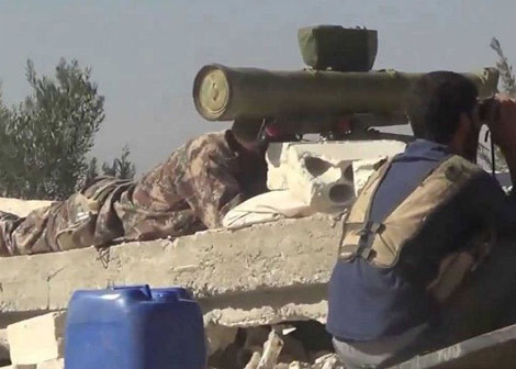 Quân nổi dậy Syria sử dụng tên lửa chống tăng Konkurs.