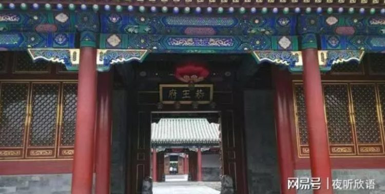 Lý do không ai chịu trồng loại gỗ quý tơ vàng giá bạc tỉ Ly do khong ai chiu trong loai go quy to vang gia bac ti