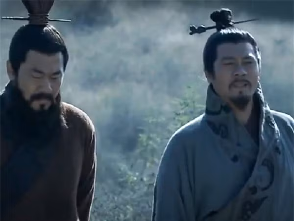 Truoc khi chet, Tran Cung noi mot cau khien Tao Thao roi nuoc mat-Hinh-5