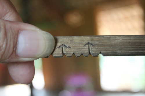 Ngày đánh dấu có mũi tên tức là ngày mưa bão.